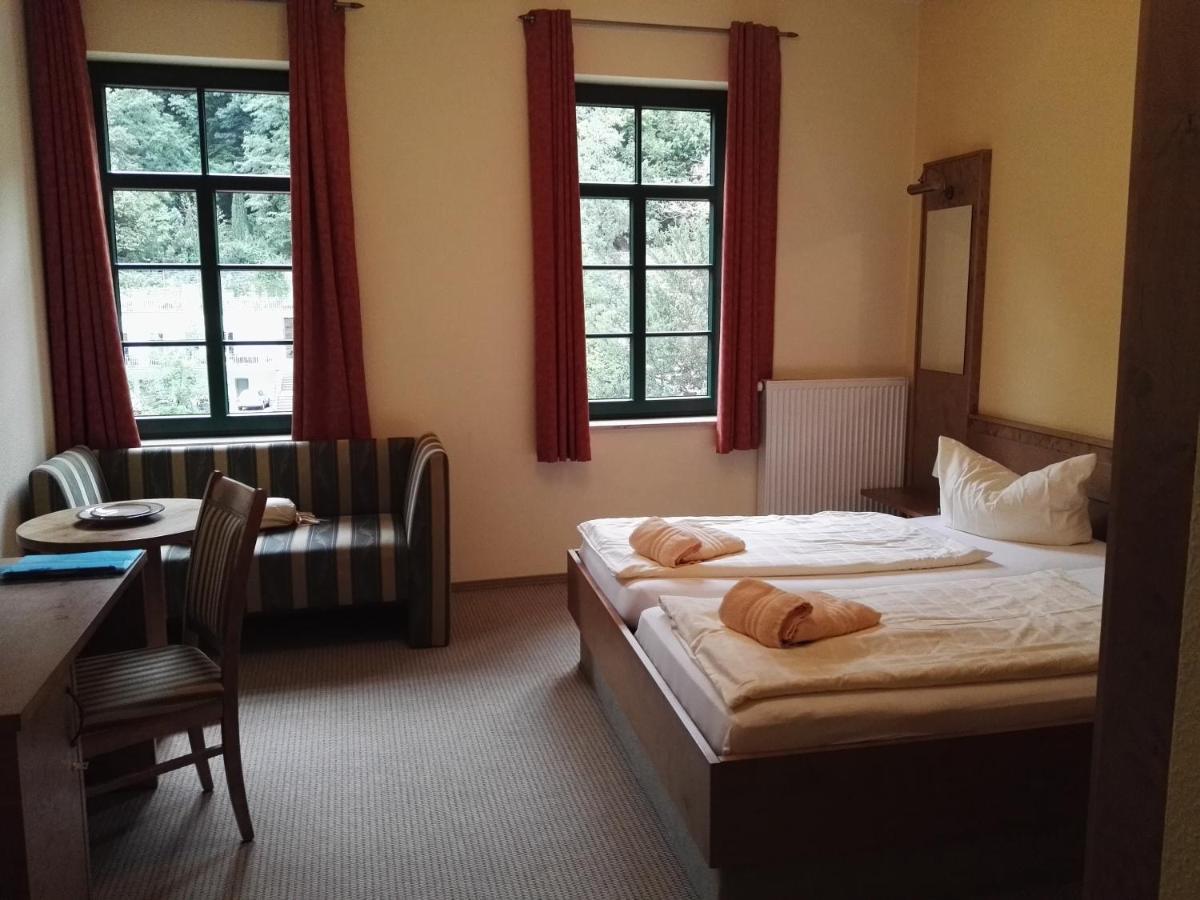 Kurparkstuebl Bad Schandau Hotel Екстериор снимка